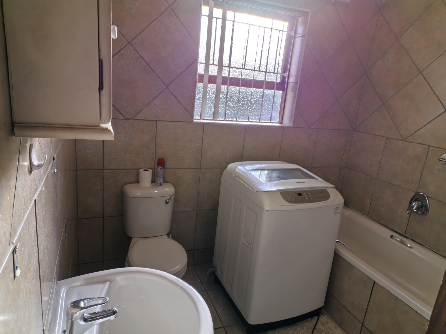 2 Bedroom Property for Sale in Azalea Park Eastern Cape
